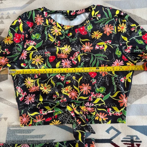 Kate Spade Rooftop Garden Cropped Long Sleeve Rash Guard Top & Bikini Bottom M - Picture 10 of 11